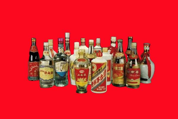 安阳回收十八老酒.jpg